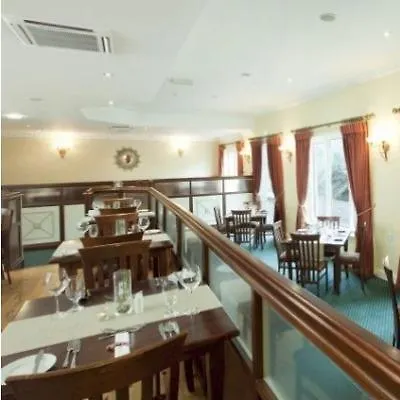 Riverside Park Hotel